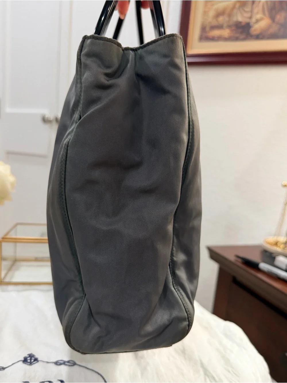 Prada Vintage
Tessuto Nylon Top Handle Bag & LARGE Prada Dustie 🔺 - Picture 5 of 17